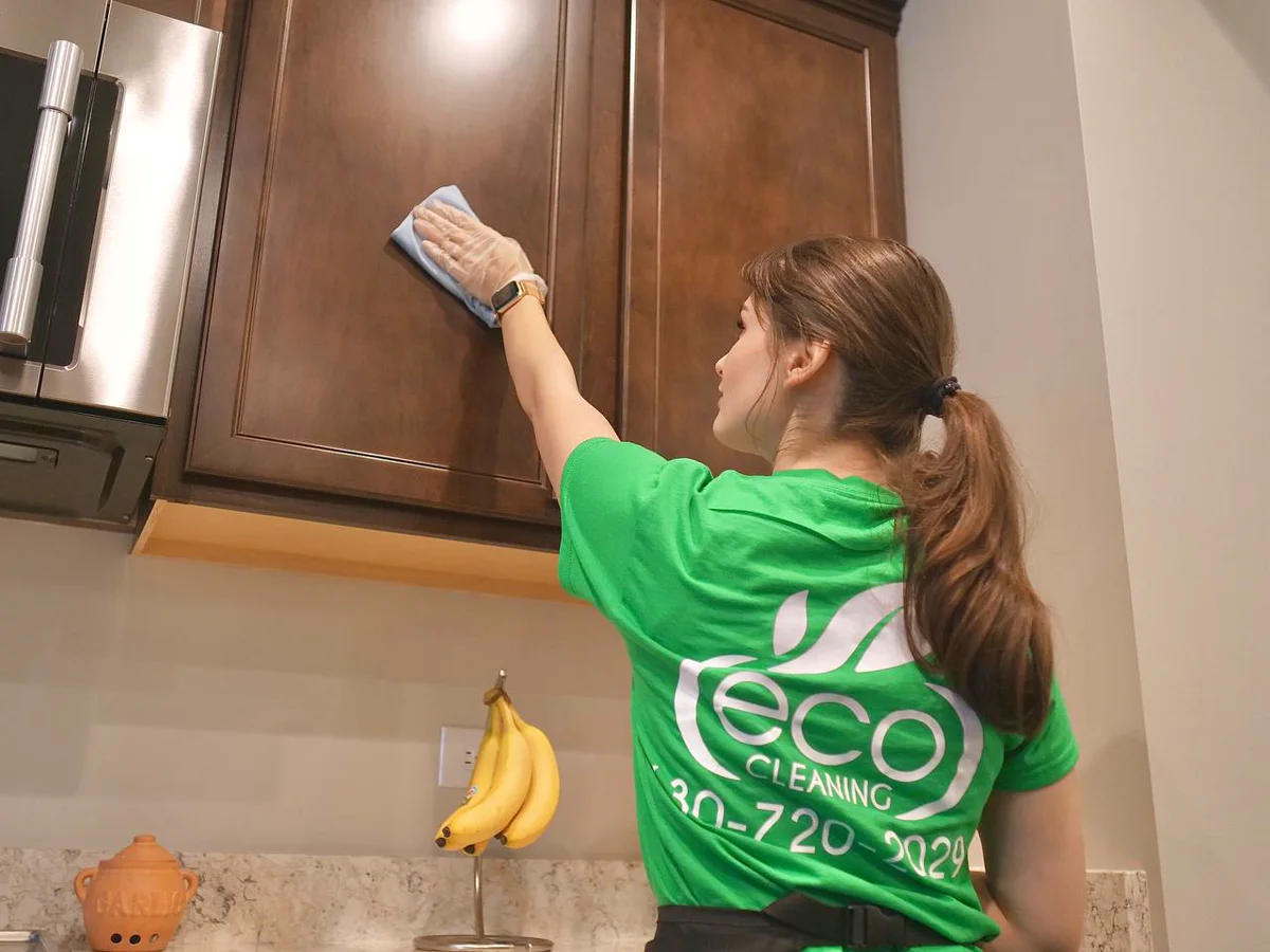 Regular Cleaning Service in Naperville, IL | Eco Cleaning Service